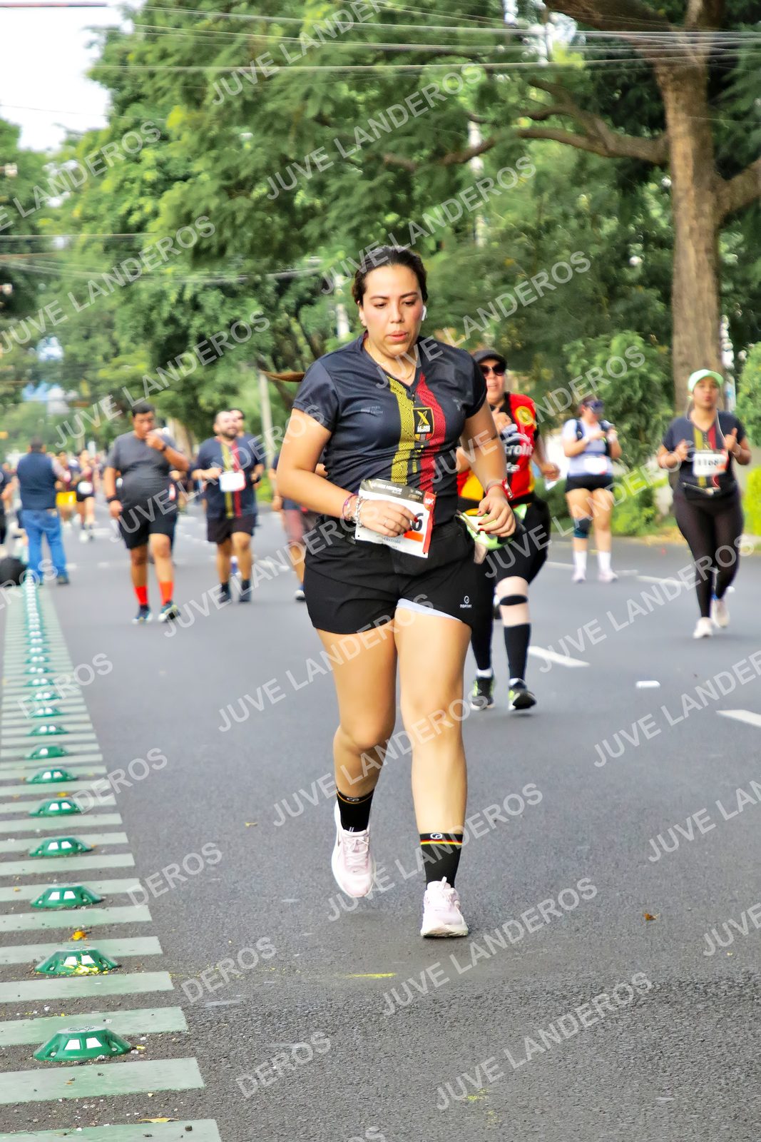Foto de la X Carrera Leones Negros Red Cola 2026 en Rectoría General de la UdeG, Av. Juárez 976 (meta en Av. Enrique Díaz de León y Pedro Moreno), Guadalajara a las 08:16