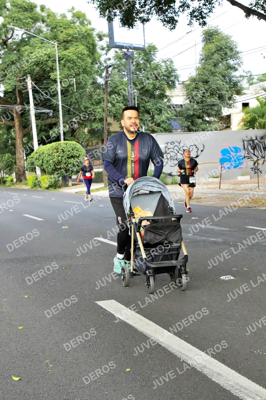 Foto de la X Carrera Leones Negros Red Cola 2026 en Rectoría General de la UdeG, Av. Juárez 976 (meta en Av. Enrique Díaz de León y Pedro Moreno), Guadalajara a las 08:20 · dorsal 13152