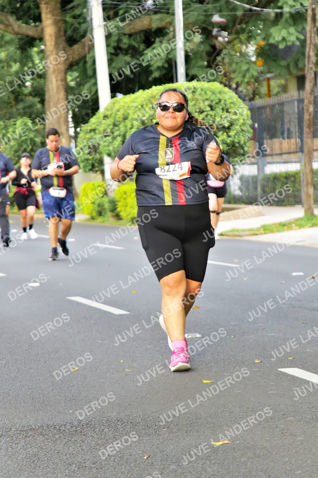 Foto de la X Carrera Leones Negros Red Cola 2026 en Rectoría General de la UdeG, Av. Juárez 976 (meta en Av. Enrique Díaz de León y Pedro Moreno), Guadalajara a las 08:14 · dorsal 8224