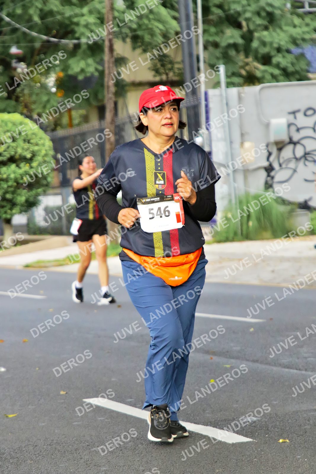 Foto de la X Carrera Leones Negros Red Cola 2026 en Rectoría General de la UdeG, Av. Juárez 976 (meta en Av. Enrique Díaz de León y Pedro Moreno), Guadalajara a las 08:15 · dorsal 546