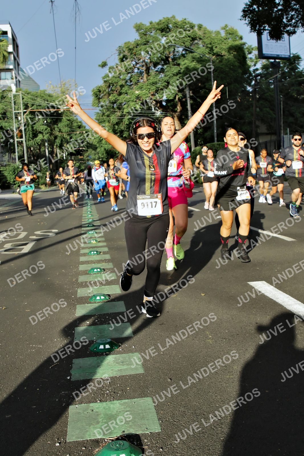 Foto de la X Carrera Leones Negros Red Cola 2026 en Rectoría General de la UdeG, Av. Juárez 976 (meta en Av. Enrique Díaz de León y Pedro Moreno), Guadalajara a las 07:53 · dorsal 9117