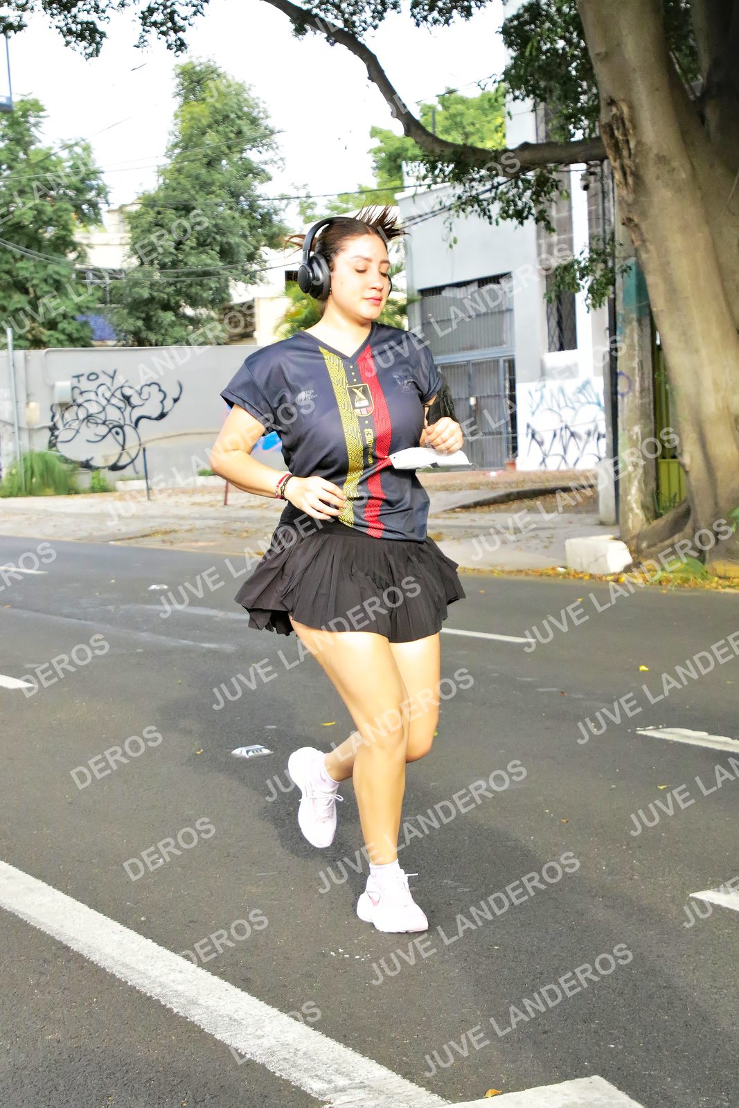 Foto de la X Carrera Leones Negros Red Cola 2026 en Rectoría General de la UdeG, Av. Juárez 976 (meta en Av. Enrique Díaz de León y Pedro Moreno), Guadalajara a las 08:09