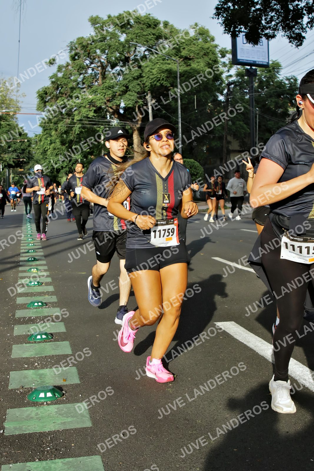 Foto de la X Carrera Leones Negros Red Cola 2026 en Rectoría General de la UdeG, Av. Juárez 976 (meta en Av. Enrique Díaz de León y Pedro Moreno), Guadalajara a las 08:01 · dorsal 11759