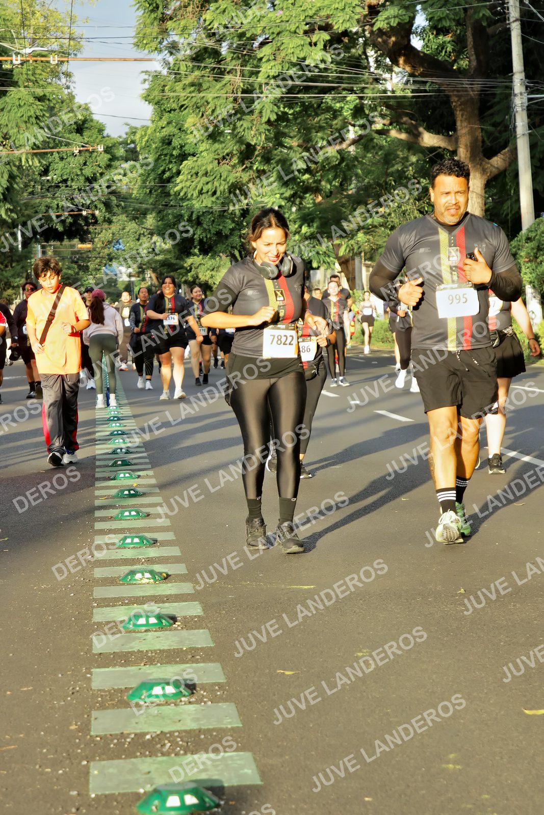 Foto de la X Carrera Leones Negros Red Cola 2026 en Rectoría General de la UdeG, Av. Juárez 976 (meta en Av. Enrique Díaz de León y Pedro Moreno), Guadalajara a las 07:30 · dorsal 7822, 995, 86, 176