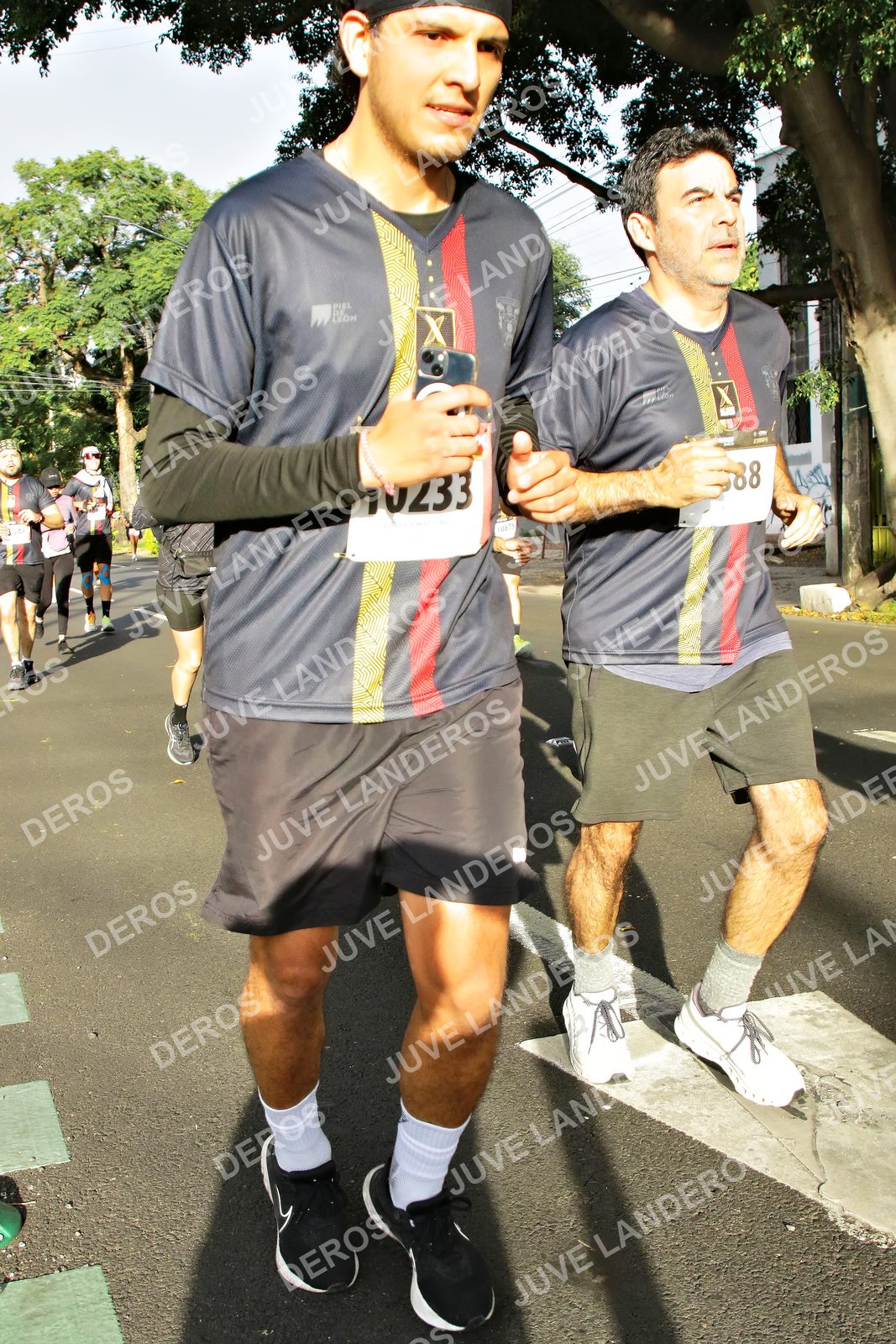 Foto de la X Carrera Leones Negros Red Cola 2026 en Rectoría General de la UdeG, Av. Juárez 976 (meta en Av. Enrique Díaz de León y Pedro Moreno), Guadalajara a las 08:00 · dorsal 88