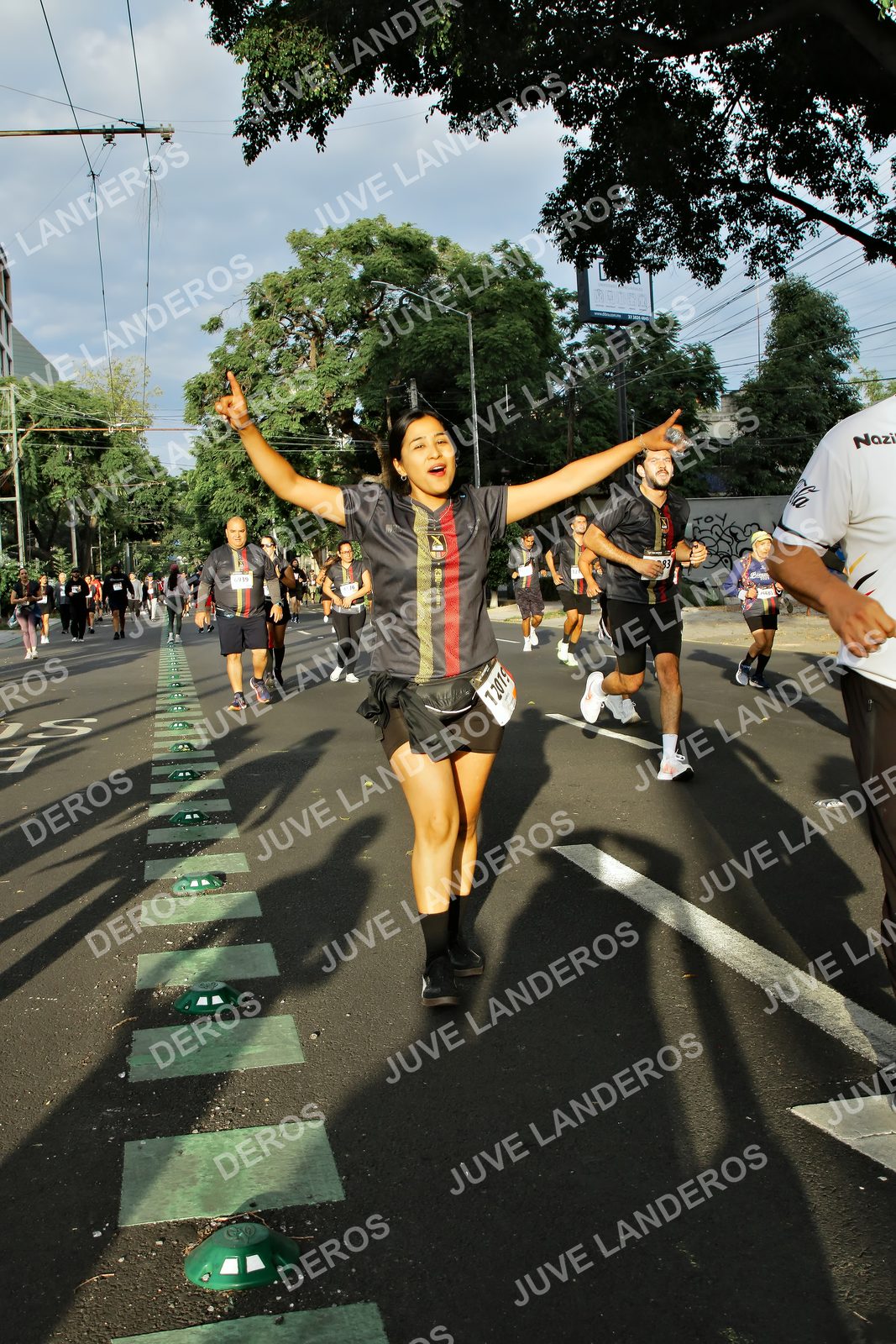 Foto de la X Carrera Leones Negros Red Cola 2026 en Rectoría General de la UdeG, Av. Juárez 976 (meta en Av. Enrique Díaz de León y Pedro Moreno), Guadalajara a las 07:36 · dorsal 12019