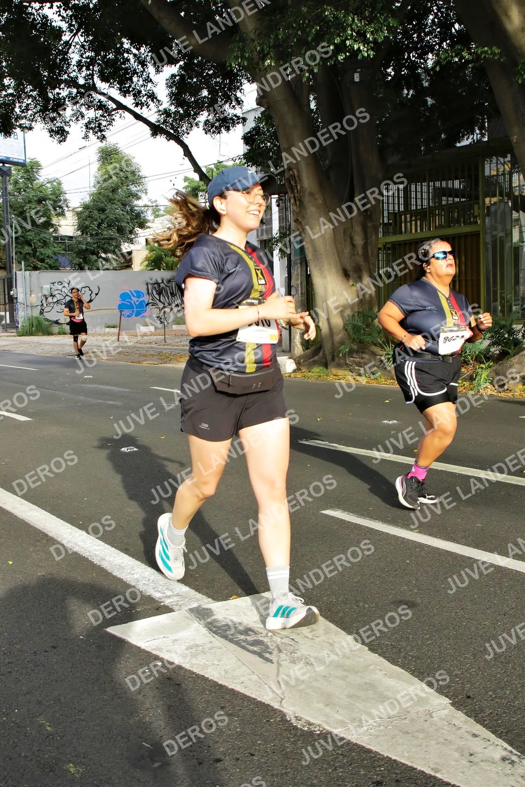 Foto de la X Carrera Leones Negros Red Cola 2026 en Rectoría General de la UdeG, Av. Juárez 976 (meta en Av. Enrique Díaz de León y Pedro Moreno), Guadalajara a las 08:10