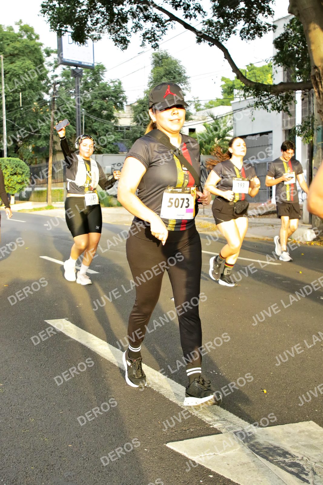 Foto de la X Carrera Leones Negros Red Cola 2026 en Rectoría General de la UdeG, Av. Juárez 976 (meta en Av. Enrique Díaz de León y Pedro Moreno), Guadalajara a las 07:23 · dorsal 5073, 193