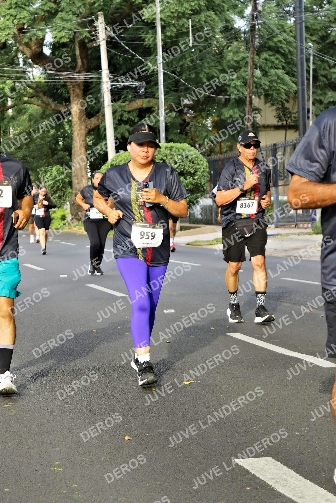 Foto de la X Carrera Leones Negros Red Cola 2026 en Rectoría General de la UdeG, Av. Juárez 976 (meta en Av. Enrique Díaz de León y Pedro Moreno), Guadalajara a las 08:13 · dorsal 959, 8367