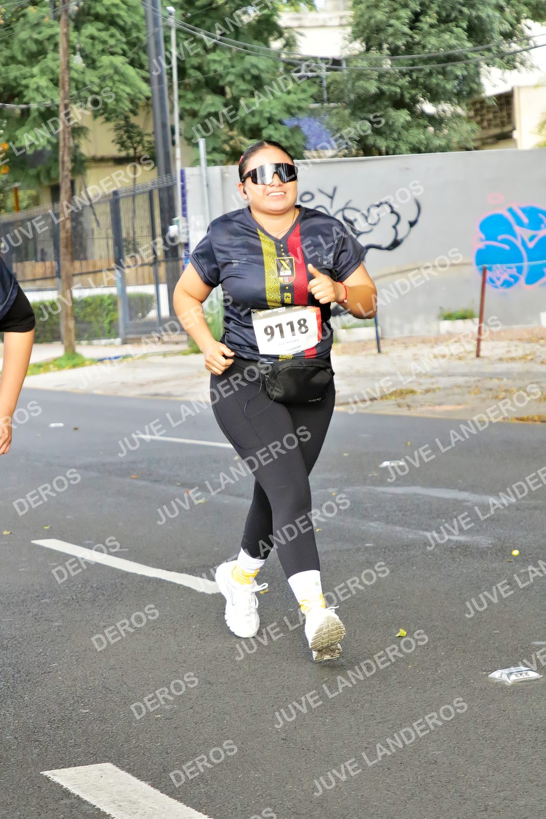 Foto de la X Carrera Leones Negros Red Cola 2026 en Rectoría General de la UdeG, Av. Juárez 976 (meta en Av. Enrique Díaz de León y Pedro Moreno), Guadalajara a las 08:14 · dorsal 9118