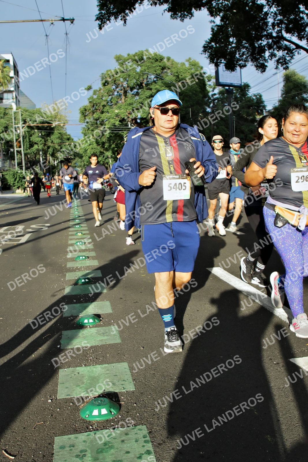 Foto de la X Carrera Leones Negros Red Cola 2026 en Rectoría General de la UdeG, Av. Juárez 976 (meta en Av. Enrique Díaz de León y Pedro Moreno), Guadalajara a las 07:51 · dorsal 5405, 296