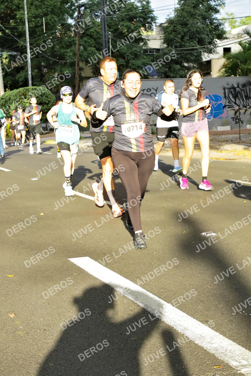 Foto de la X Carrera Leones Negros Red Cola 2026 en Rectoría General de la UdeG, Av. Juárez 976 (meta en Av. Enrique Díaz de León y Pedro Moreno), Guadalajara a las 07:49 · dorsal 714, 10414