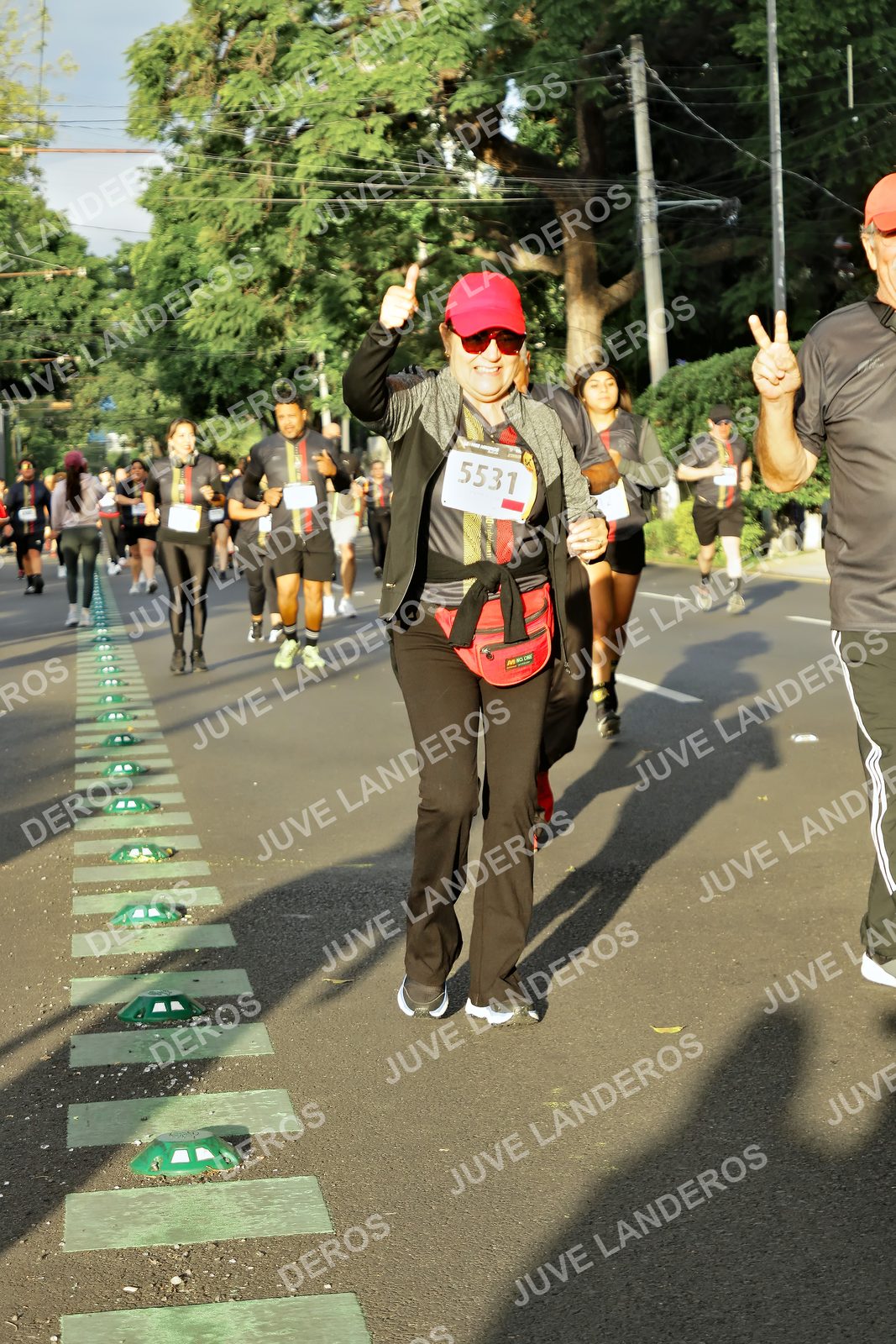 Foto de la X Carrera Leones Negros Red Cola 2026 en Rectoría General de la UdeG, Av. Juárez 976 (meta en Av. Enrique Díaz de León y Pedro Moreno), Guadalajara a las 07:30 · dorsal 5531