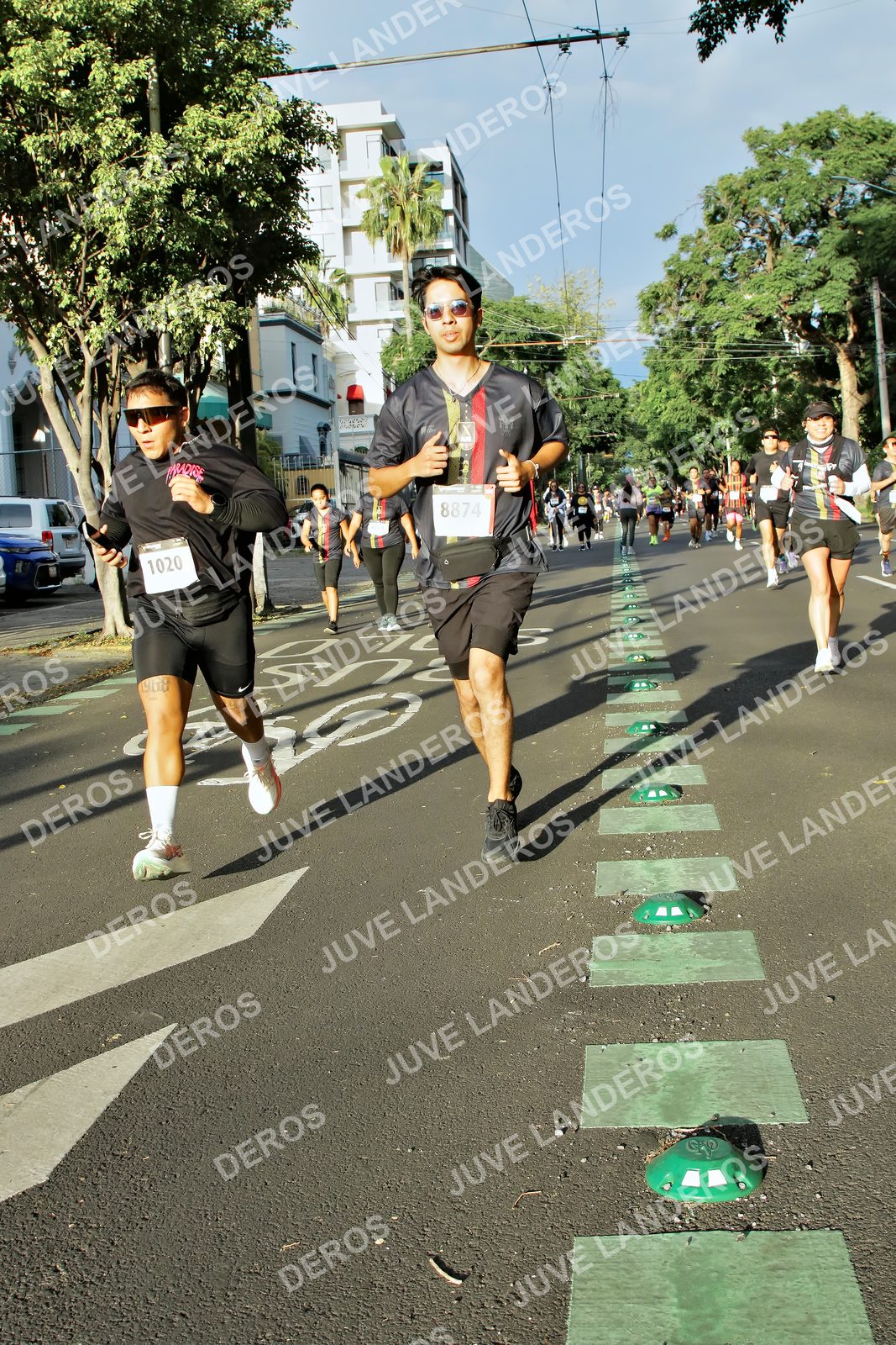 Foto de la X Carrera Leones Negros Red Cola 2026 en Rectoría General de la UdeG, Av. Juárez 976 (meta en Av. Enrique Díaz de León y Pedro Moreno), Guadalajara a las 07:46 · dorsal 8874