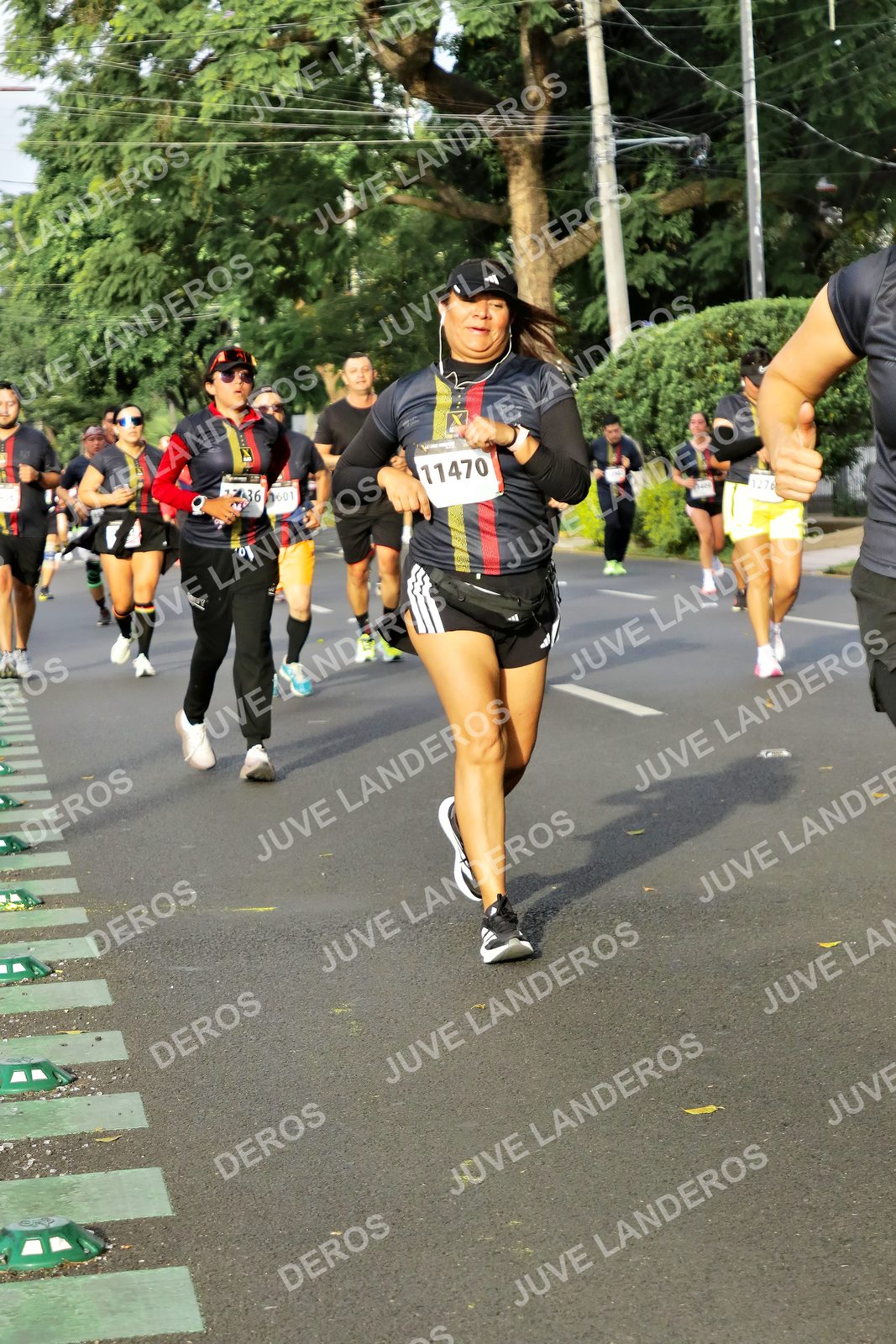 Foto de la X Carrera Leones Negros Red Cola 2026 en Rectoría General de la UdeG, Av. Juárez 976 (meta en Av. Enrique Díaz de León y Pedro Moreno), Guadalajara a las 08:03 · dorsal 11470, 127, 1601