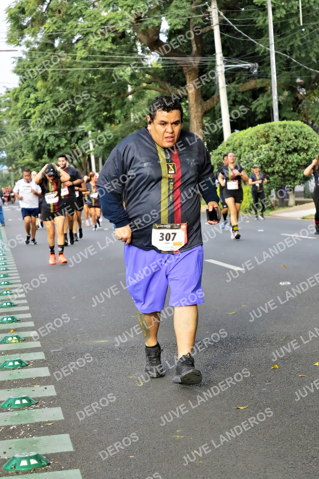 Foto de la X Carrera Leones Negros Red Cola 2026 en Rectoría General de la UdeG, Av. Juárez 976 (meta en Av. Enrique Díaz de León y Pedro Moreno), Guadalajara a las 08:08 · dorsal 307
