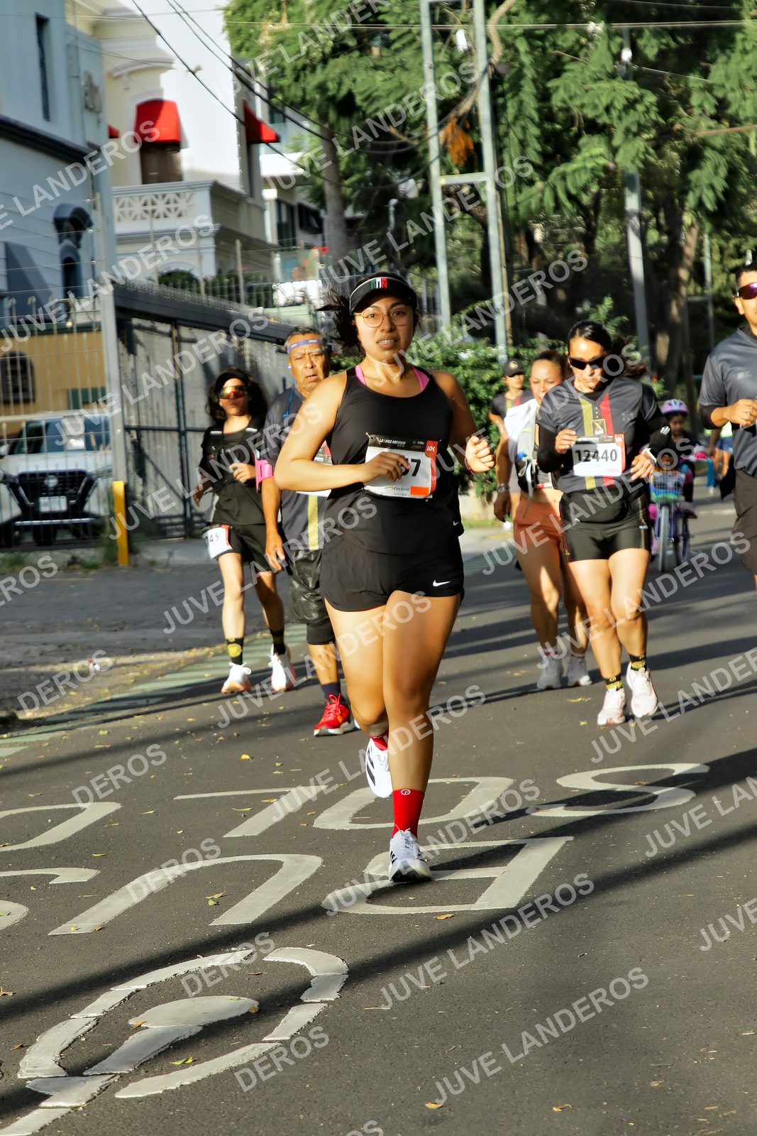 Foto de la X Carrera Leones Negros Red Cola 2026 en Rectoría General de la UdeG, Av. Juárez 976 (meta en Av. Enrique Díaz de León y Pedro Moreno), Guadalajara a las 07:53 · dorsal 12440, 145