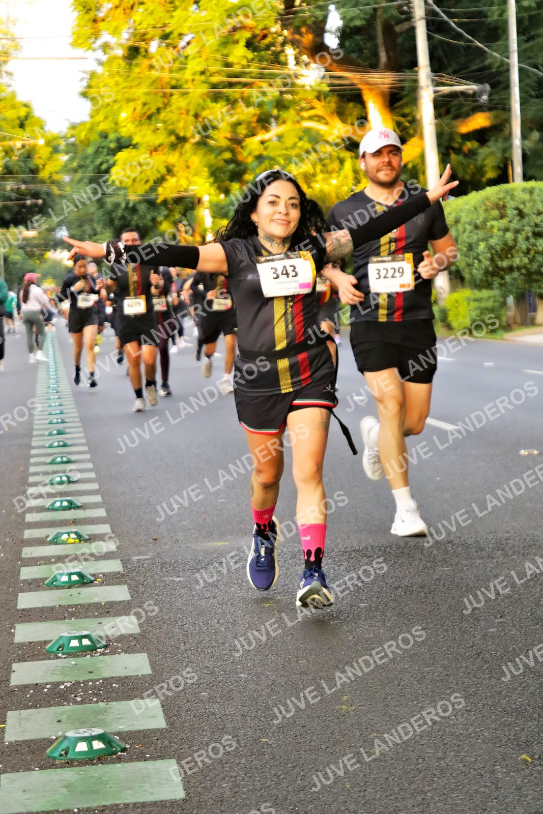 Foto de la X Carrera Leones Negros Red Cola 2026 en Rectoría General de la UdeG, Av. Juárez 976 (meta en Av. Enrique Díaz de León y Pedro Moreno), Guadalajara a las 05:01 · dorsal 3229, 343, 6279
