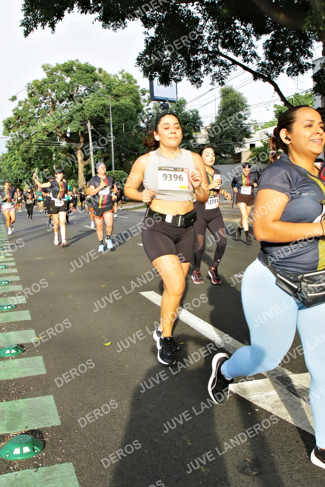 Foto de la X Carrera Leones Negros Red Cola 2026 en Rectoría General de la UdeG, Av. Juárez 976 (meta en Av. Enrique Díaz de León y Pedro Moreno), Guadalajara a las 08:02 · dorsal 9396, 12731