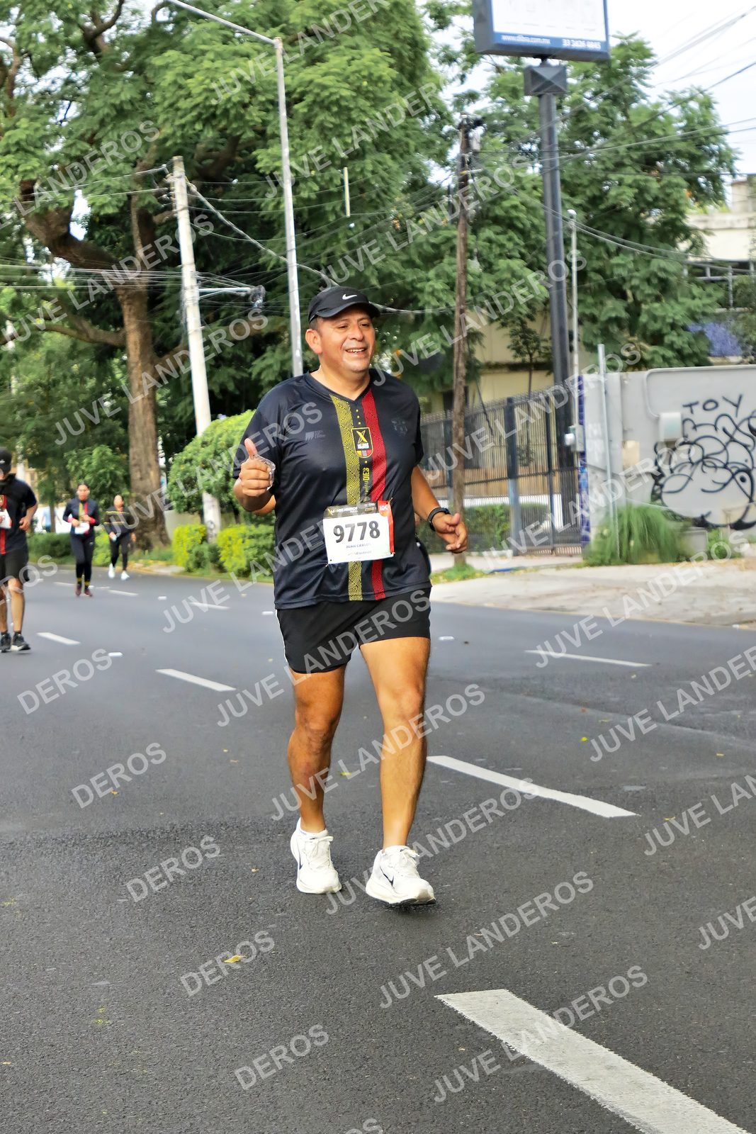 Foto de la X Carrera Leones Negros Red Cola 2026 en Rectoría General de la UdeG, Av. Juárez 976 (meta en Av. Enrique Díaz de León y Pedro Moreno), Guadalajara a las 08:16 · dorsal 9778